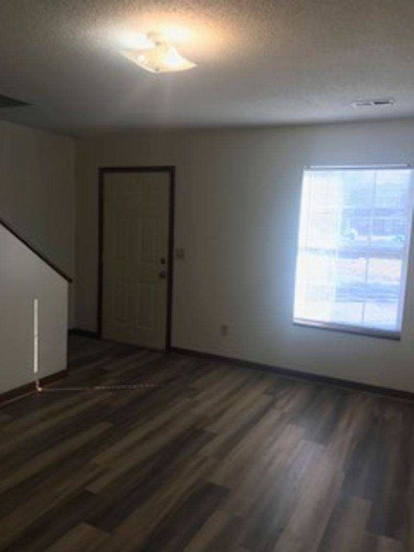 Townhouse for rent at 1005 Raleigh St #C, Elizabeth City, NC 27909