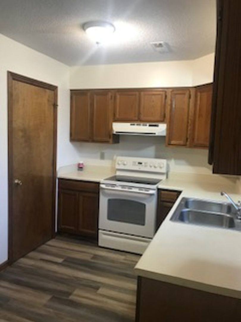 Townhouse for rent at 1005 Raleigh St #C, Elizabeth City, NC 27909