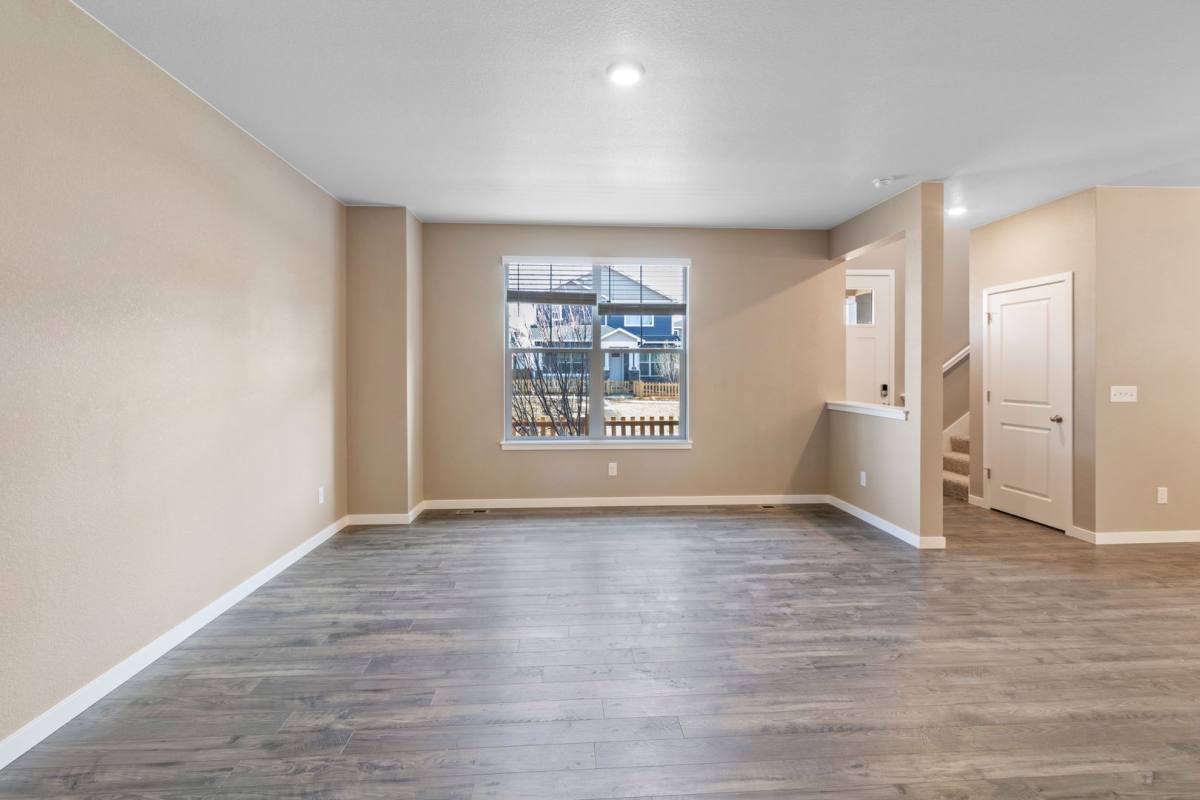House for rent at 827 N Quatar St, Aurora, CO 80018