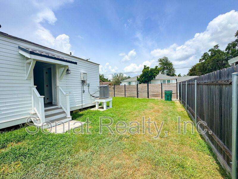 House for rent at 233 Jefferson Heights, New Orleans, LA 70121