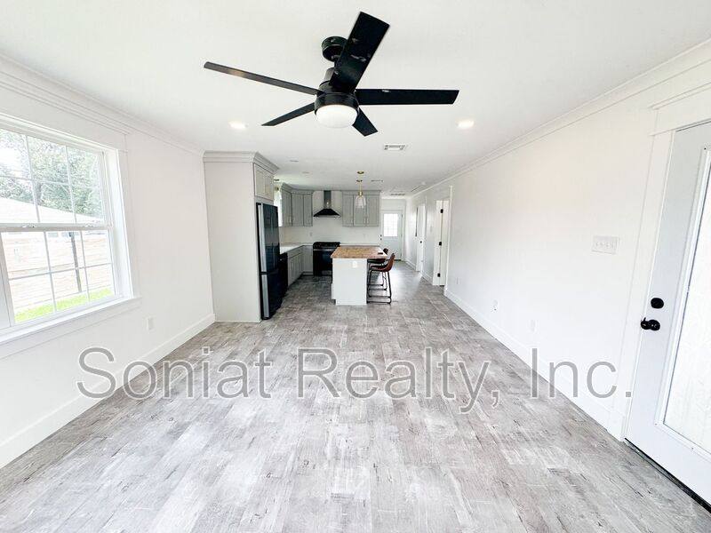 House for rent at 233 Jefferson Heights, New Orleans, LA 70121