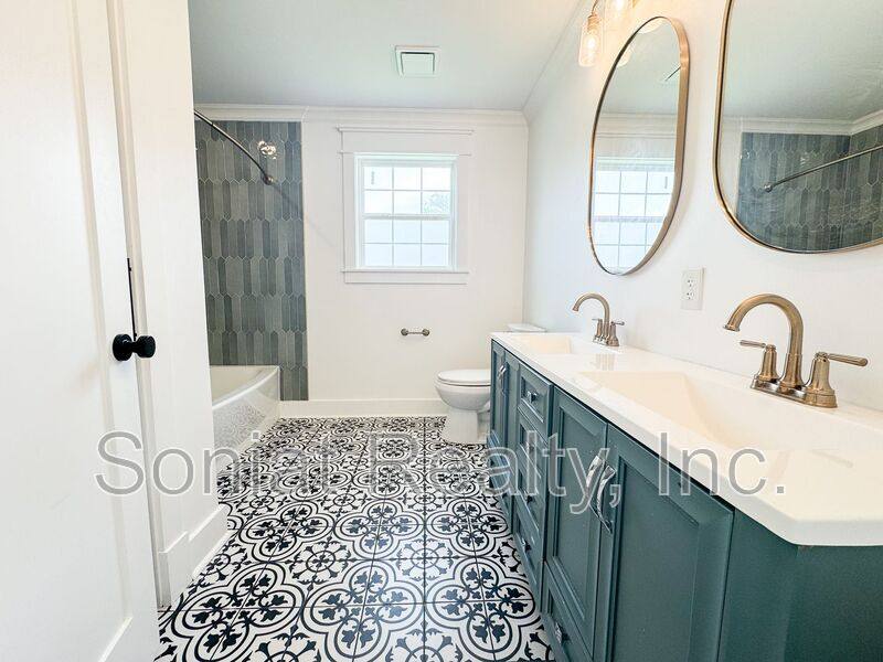 House for rent at 233 Jefferson Heights, New Orleans, LA 70121