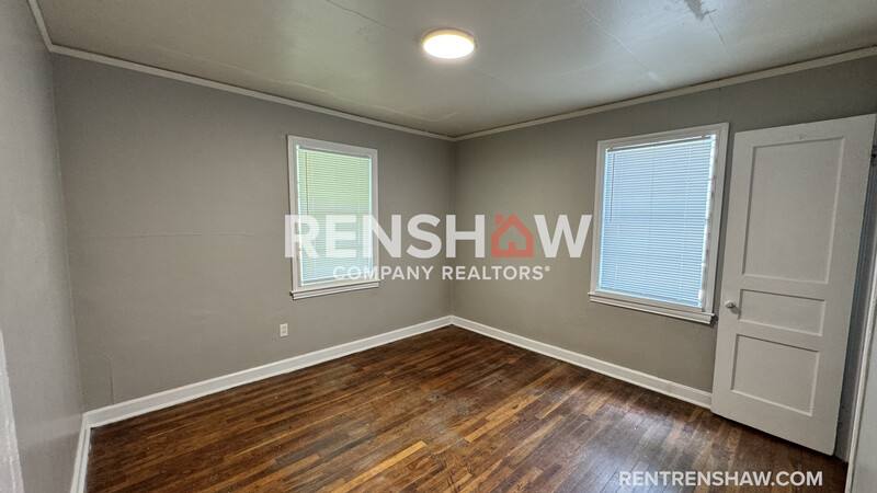 House for rent at 1580 Hugenot St, Memphis, TN 38114