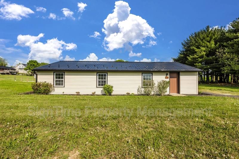 Apartment for rent at 15207 National Pike - E, Hagerstown, MD 21740
