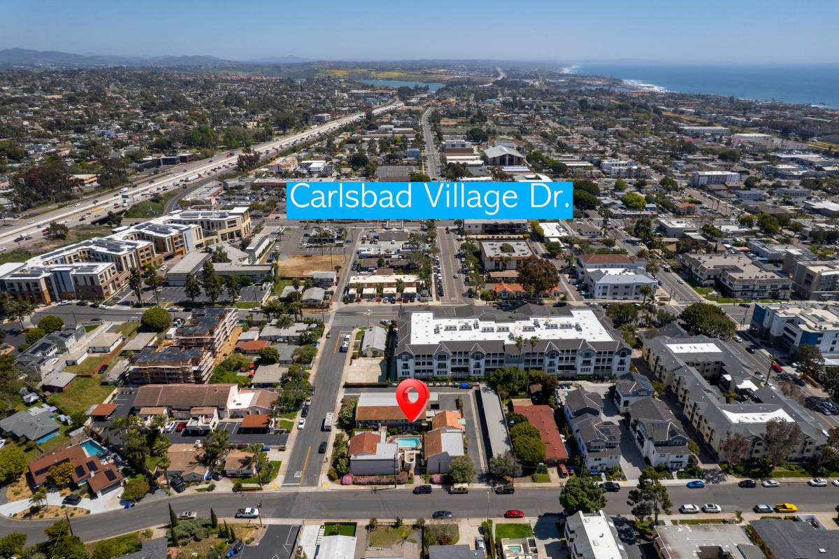 Apartment for rent at 2825 Hope Ave, Carlsbad, CA 92008