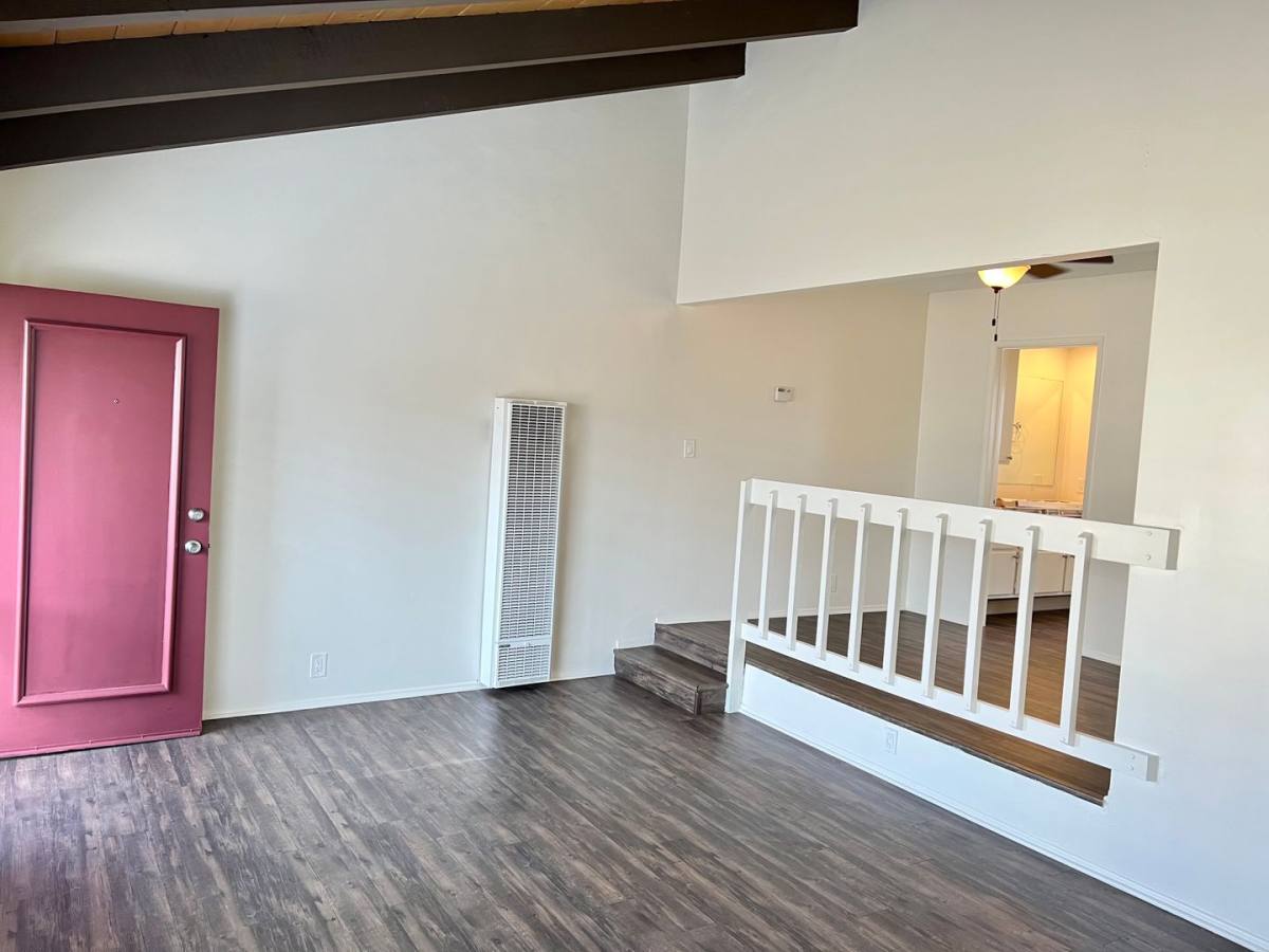 Apartment for rent at 2825 Hope Ave, Carlsbad, CA 92008
