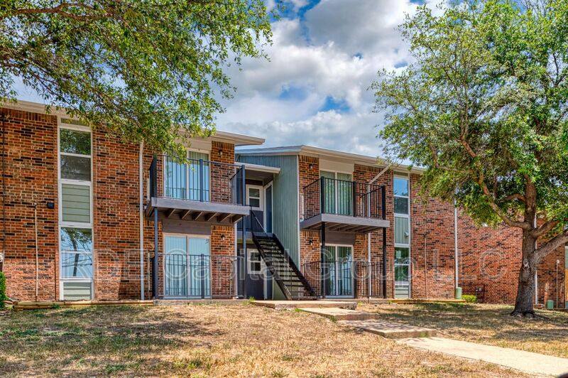 Apartment for rent at 8045 W Elizabeth Lane #223, Fort Worth, TX 76116