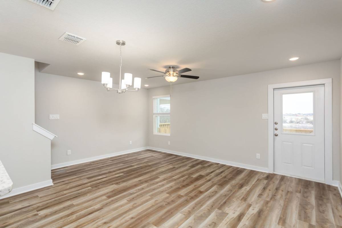Townhouse for rent at 213 Stefan Estate, San Antonio, TX 78253