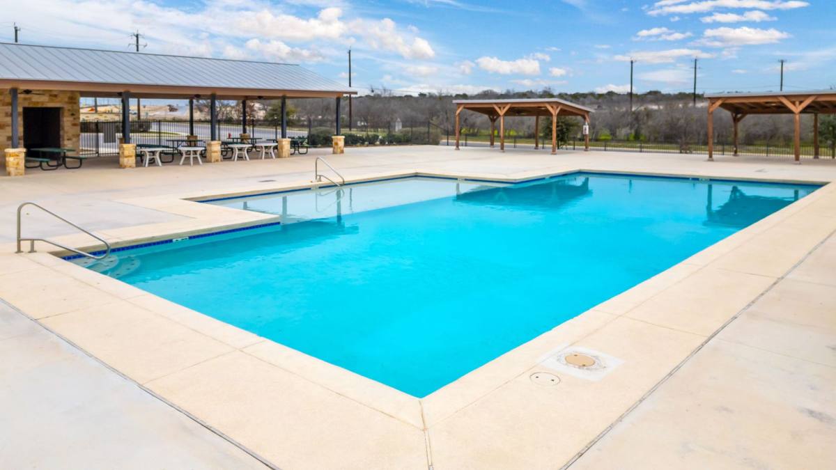 Townhouse for rent at 213 Stefan Estate, San Antonio, TX 78253