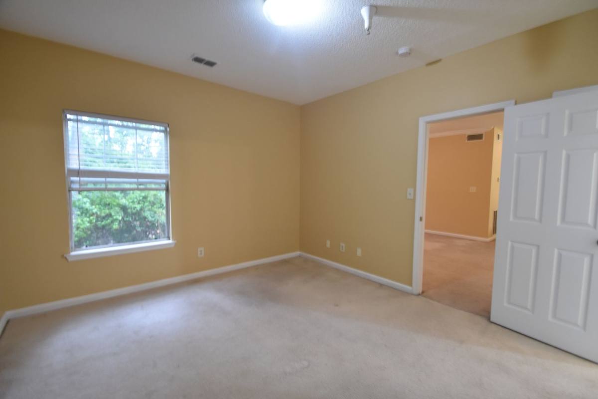 Condo for rent at 1202 Walden Park Dr, Savannah, GA 31410