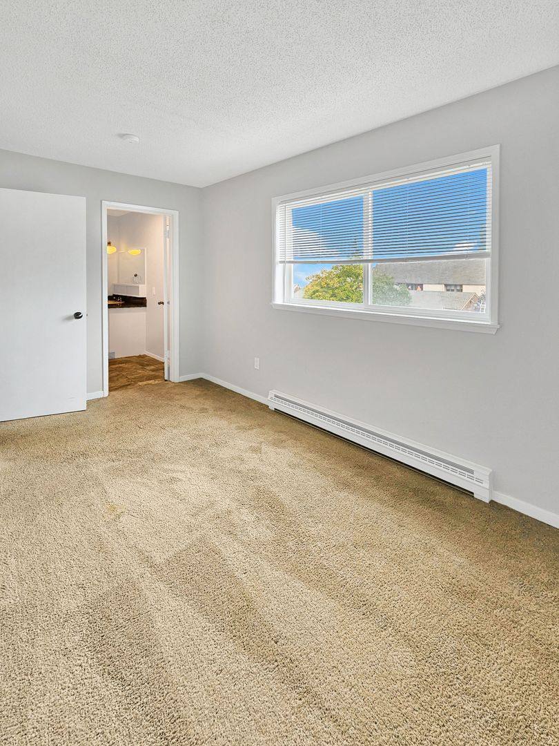 Apartment for rent at 1002 N J St, Tacoma, WA 98403