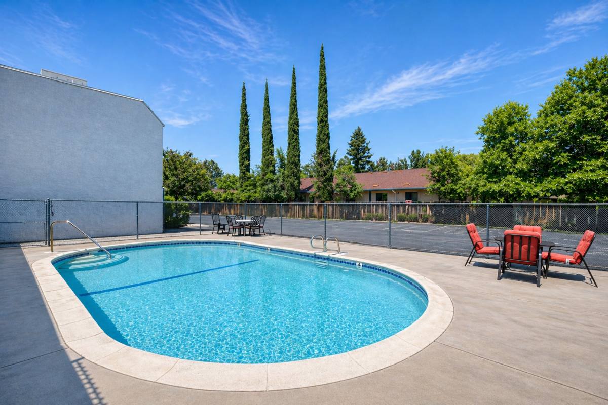 Townhouse for rent at 279 Rio Lindo Ave, Chico, CA 95926