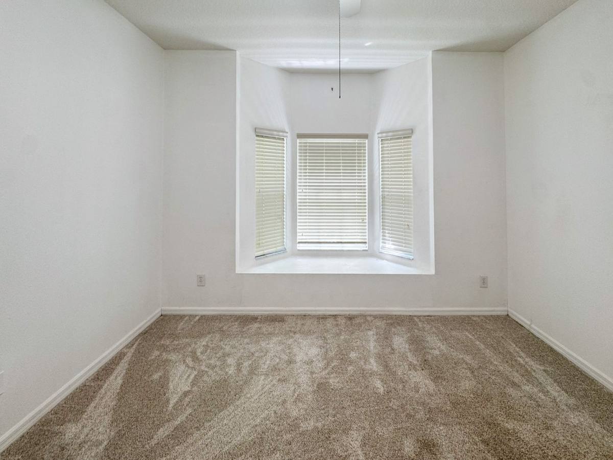 House for rent at 1108 Longville Circle, Tavares, FL 32778