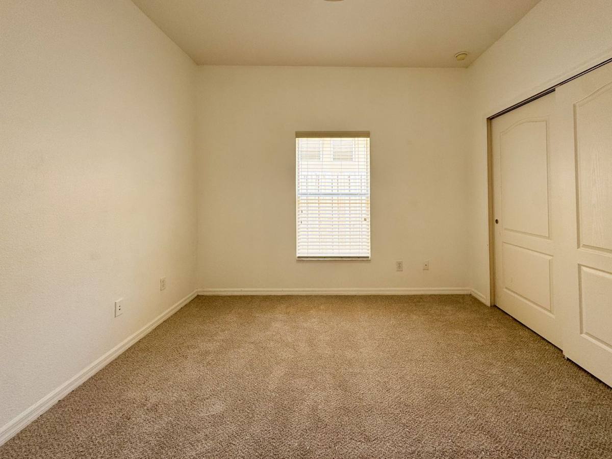 House for rent at 1108 Longville Circle, Tavares, FL 32778