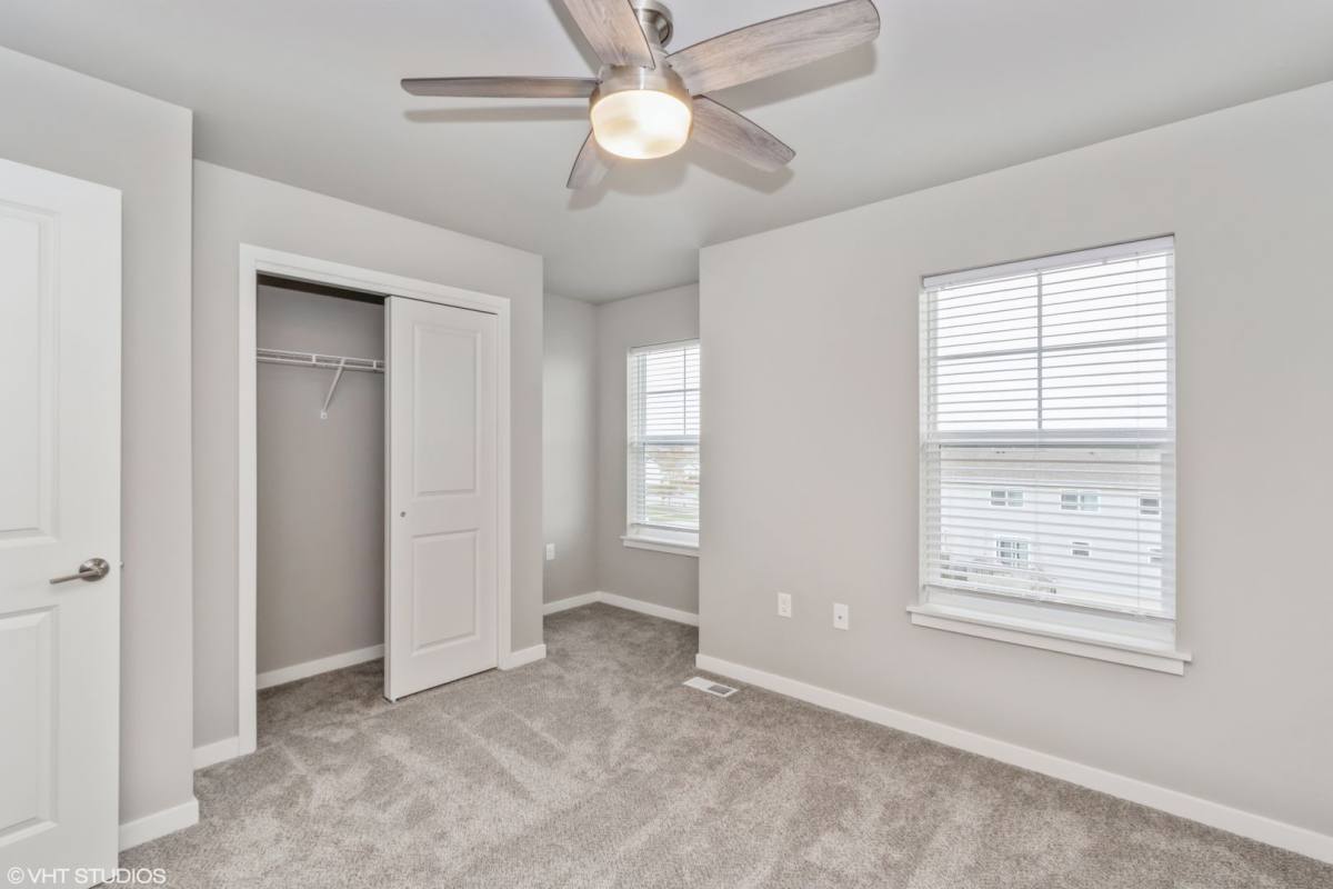 Townhouse for rent at 121 Griswold Way SW, Cedar Rapids, IA 52404