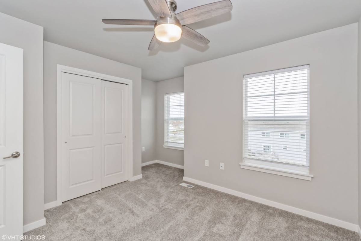 Townhouse for rent at 121 Griswold Way SW, Cedar Rapids, IA 52404