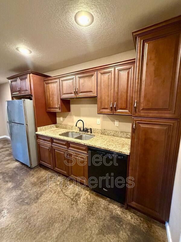House for rent at 206 S Bernis, Brookland, AR 72417