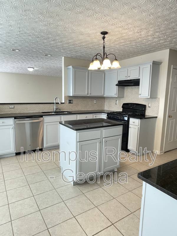 House for rent at 2054 Pierce Way, Buford, GA 30519