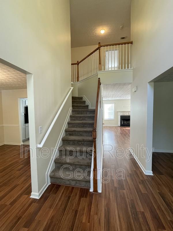 House for rent at 2054 Pierce Way, Buford, GA 30519