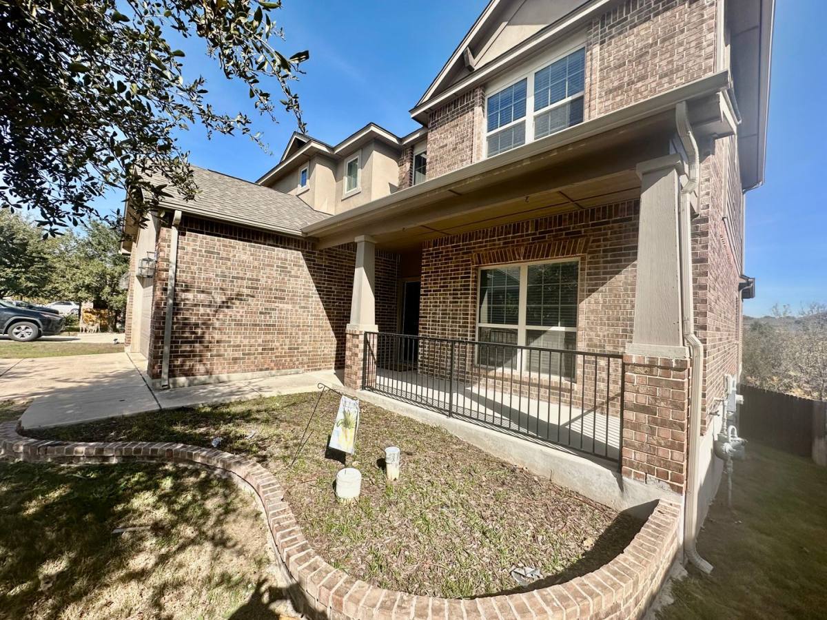 House for rent at 1010 Bar Z Ranch, San Antonio, TX 78245