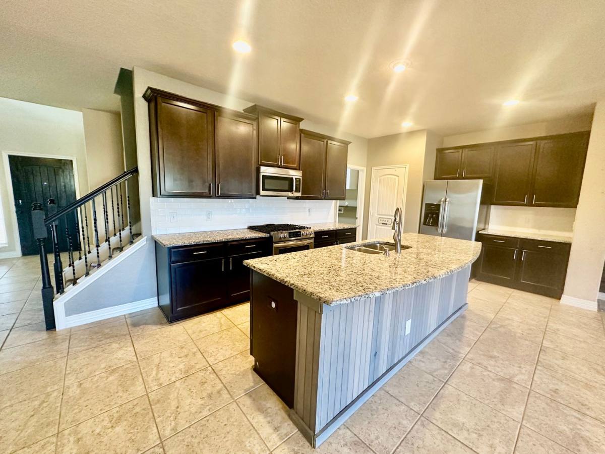 House for rent at 1010 Bar Z Ranch, San Antonio, TX 78245