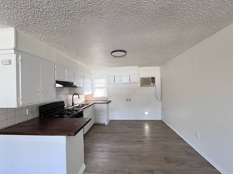 Apartment for rent at 705 47th St #A, Lubbock, TX 79404