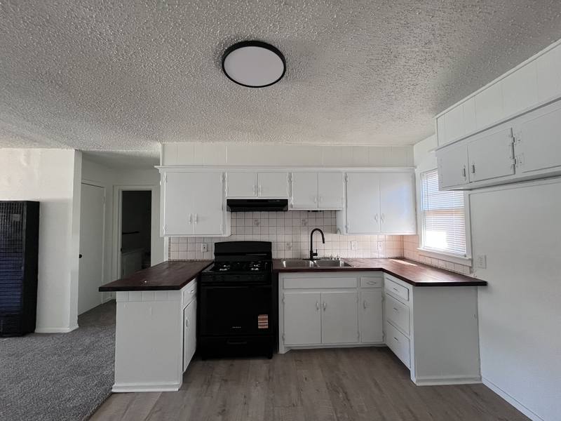 Apartment for rent at 705 47th St #A, Lubbock, TX 79404
