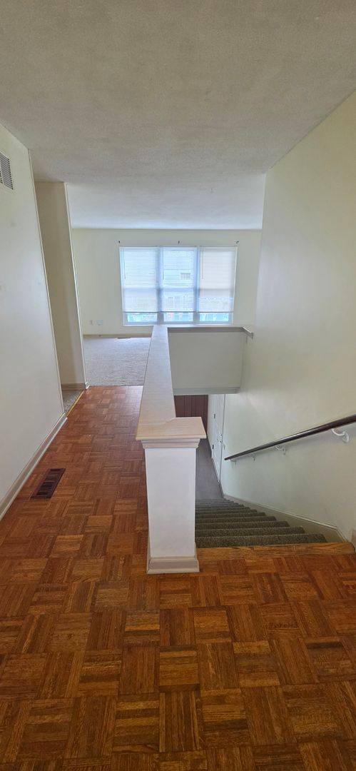 House for rent at 11864 Featherwood Dr, Saint Louis, MO 63146