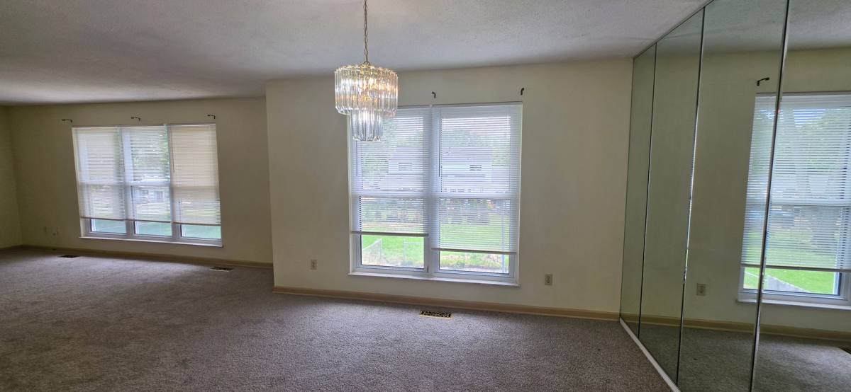 House for rent at 11864 Featherwood Dr, Saint Louis, MO 63146