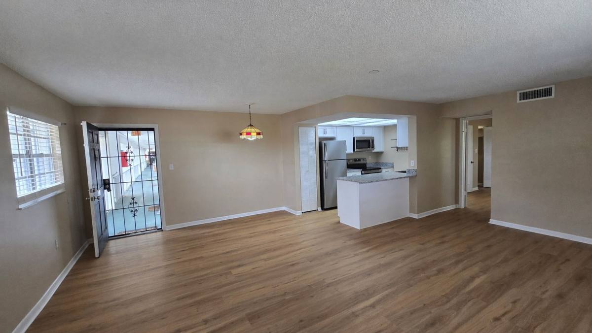 Condo for rent at 203 46th Ave Terrace W #437, Bradenton, FL 34207