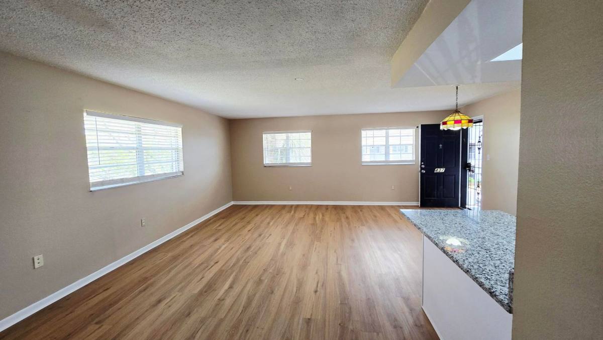 Condo for rent at 203 46th Ave Terrace W #437, Bradenton, FL 34207