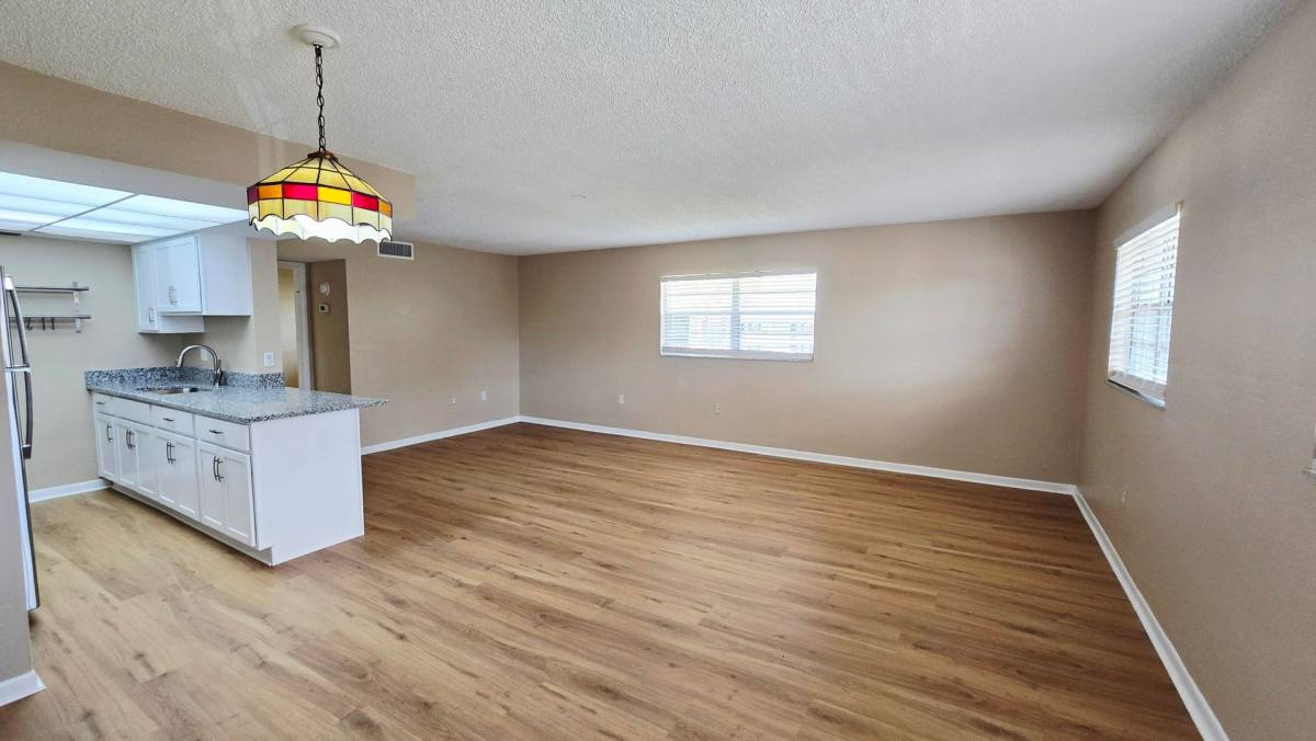 Condo for rent at 203 46th Ave Terrace W #437, Bradenton, FL 34207