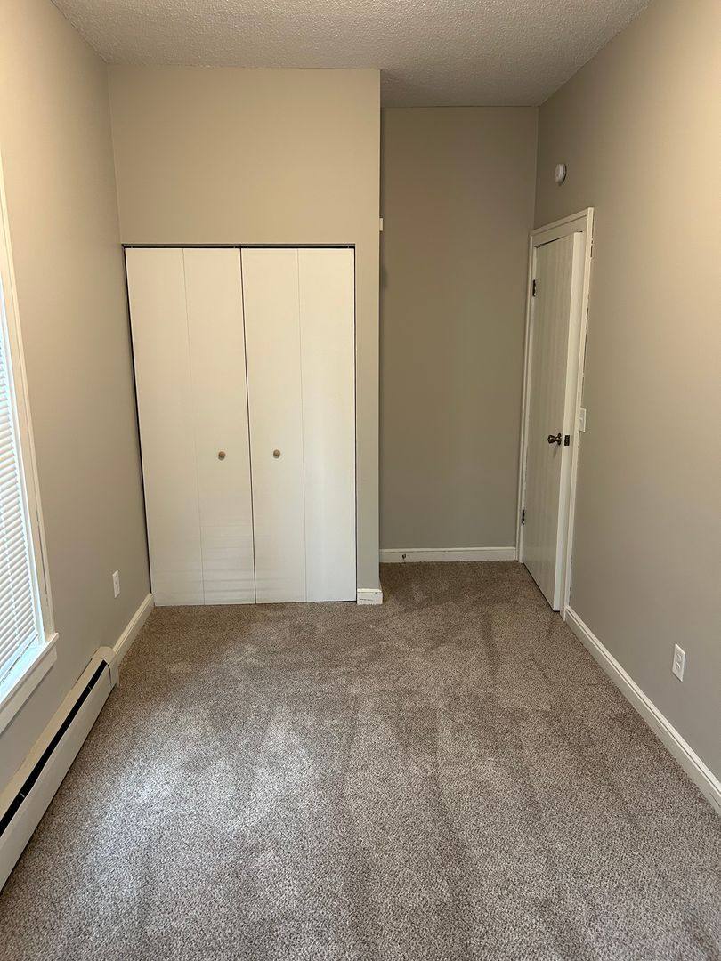Apartment for rent at 735 E 16th St, Minneapolis, MN 55404
