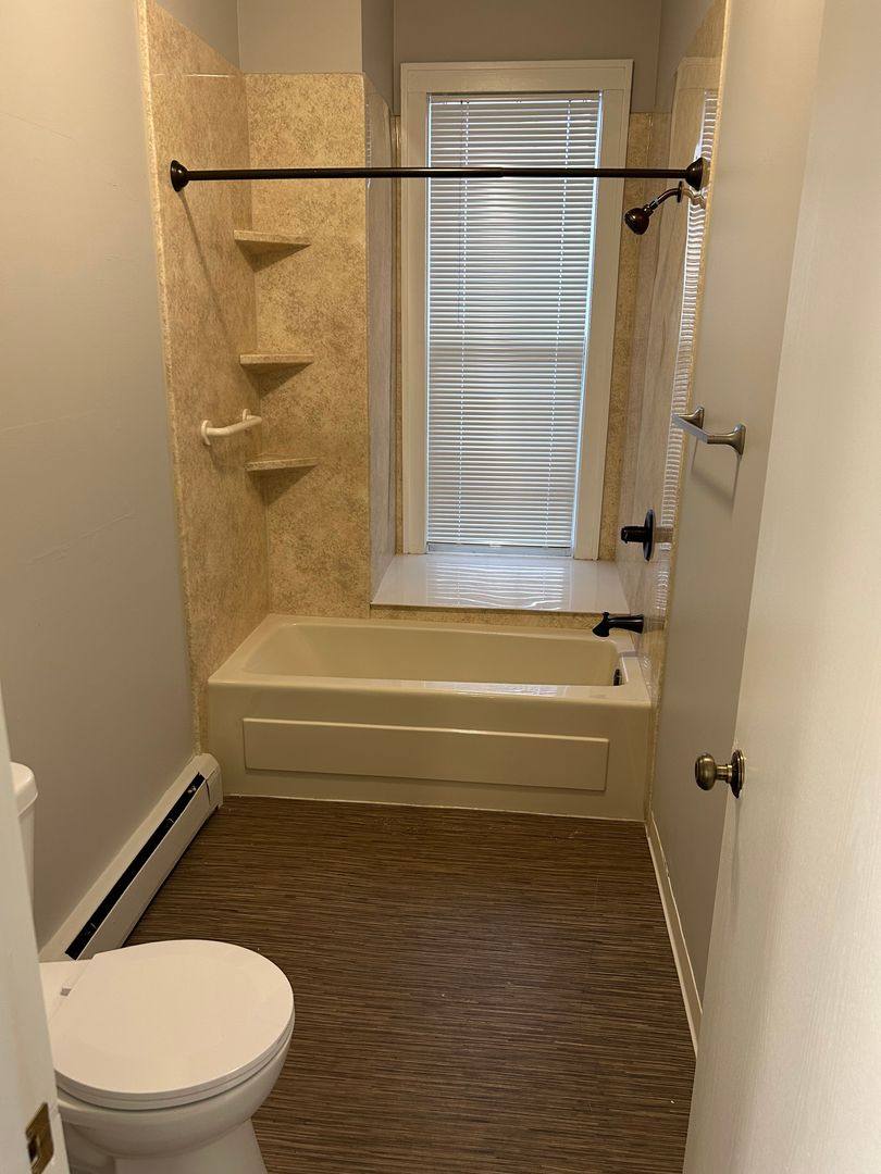 Apartment for rent at 735 E 16th St, Minneapolis, MN 55404