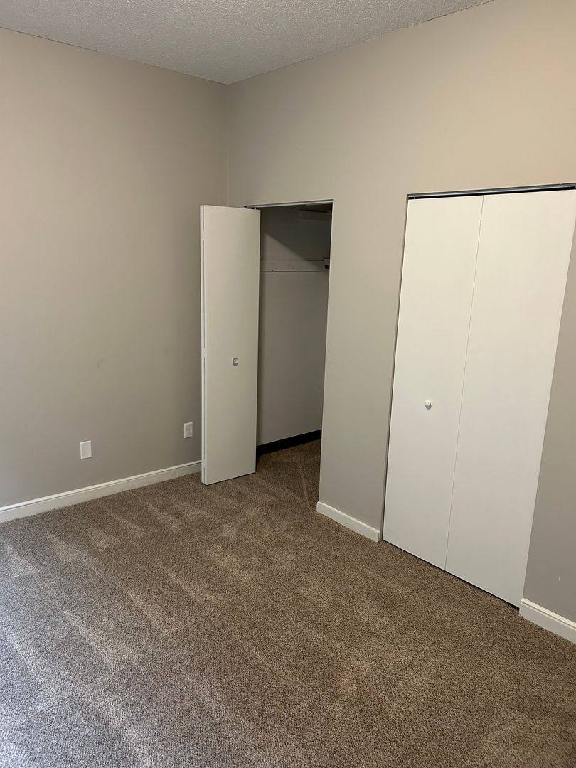 Apartment for rent at 735 E 16th St, Minneapolis, MN 55404