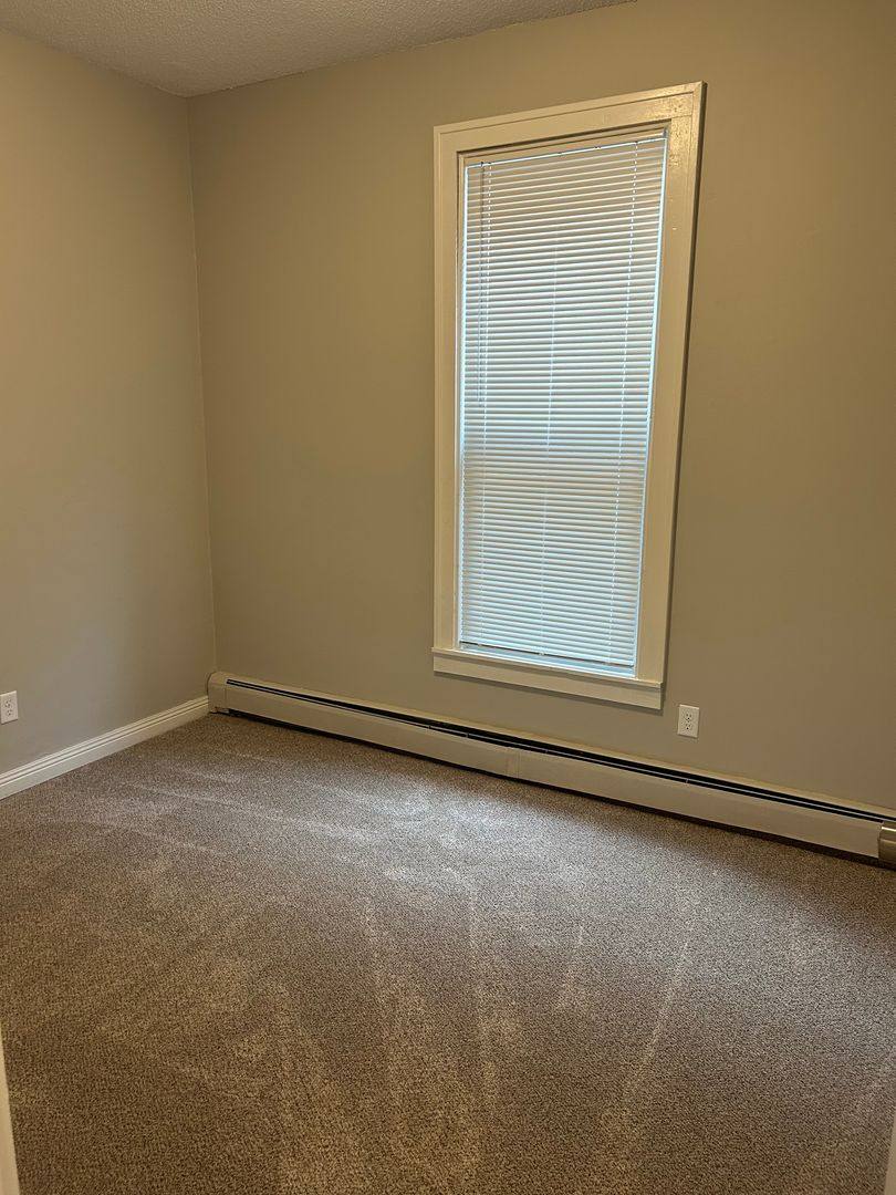 Apartment for rent at 735 E 16th St, Minneapolis, MN 55404