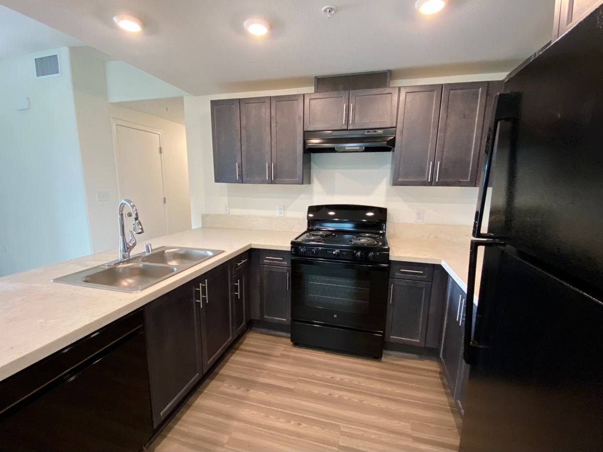 Apartment for rent at 116 N Lyon Ave, Firebaugh, CA 93622