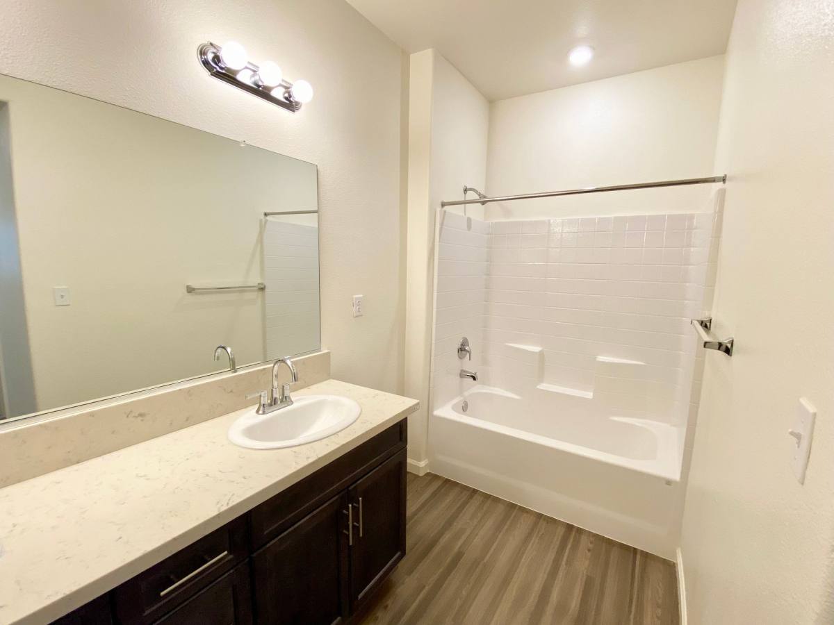 Apartment for rent at 116 N Lyon Ave, Firebaugh, CA 93622