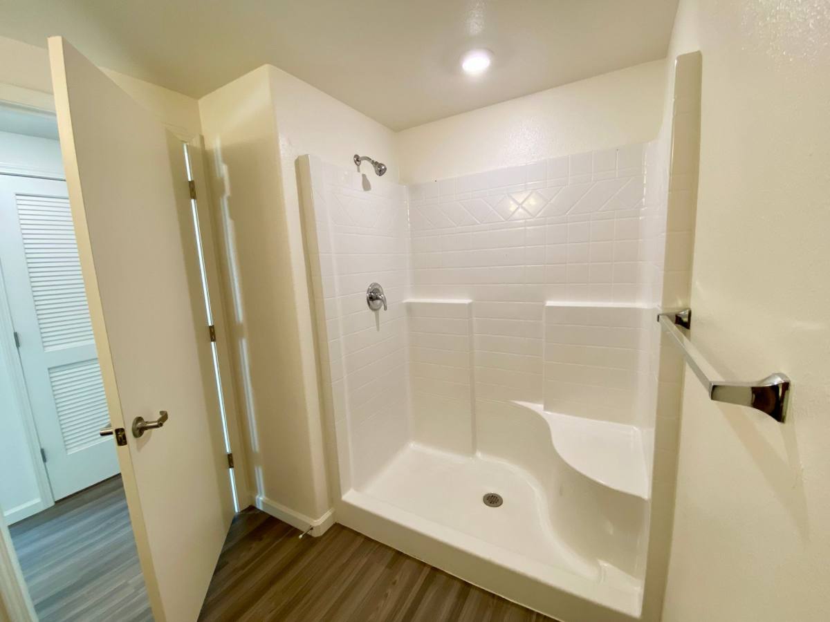 Apartment for rent at 116 N Lyon Ave, Firebaugh, CA 93622