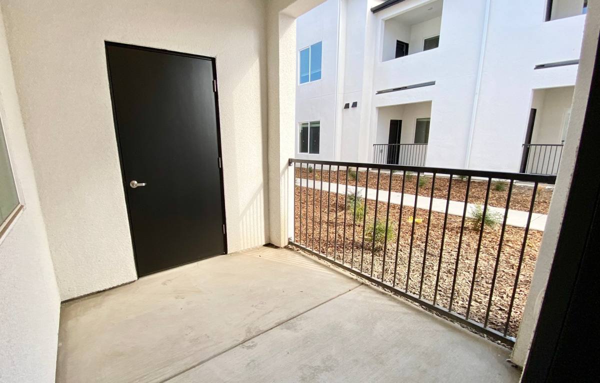 Apartment for rent at 116 N Lyon Ave, Firebaugh, CA 93622