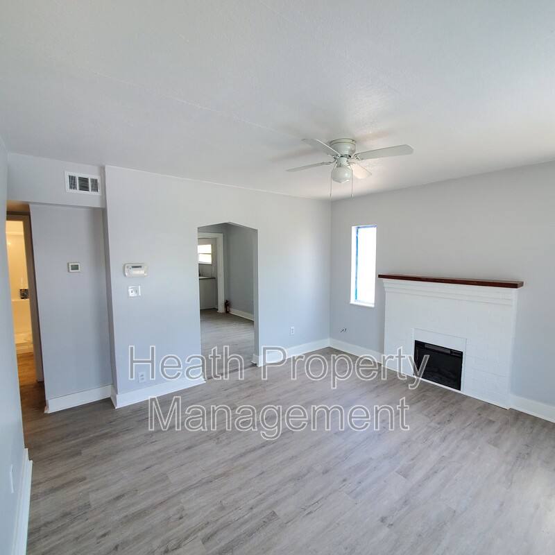 House for rent at 1735 25th St S, Saint Petersburg, FL 33712