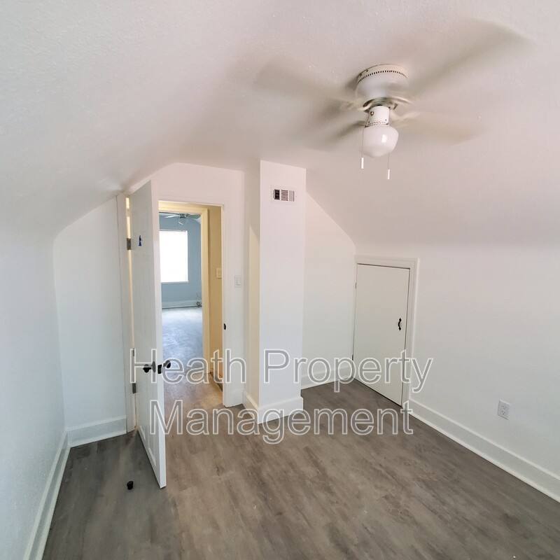 House for rent at 1735 25th St S, Saint Petersburg, FL 33712