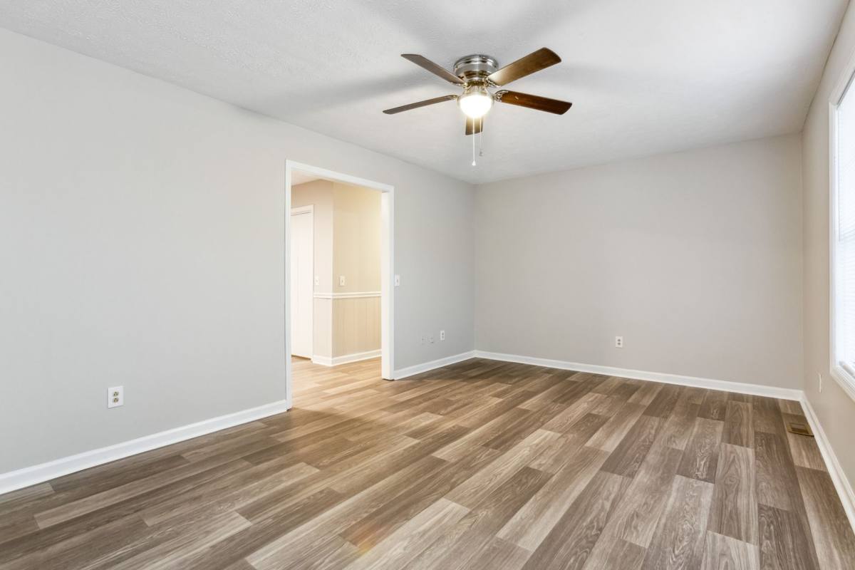 Townhouse for rent at 648 N Broadway, Portland, TN 37148