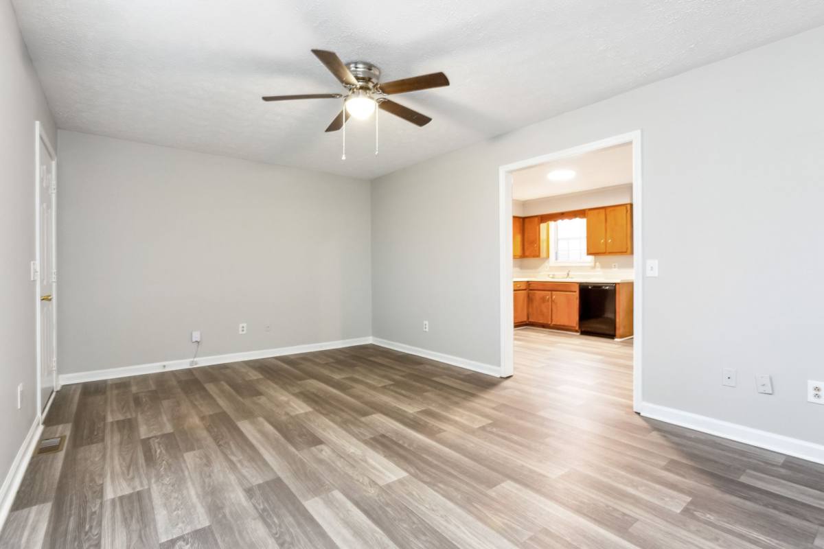 Townhouse for rent at 648 N Broadway, Portland, TN 37148