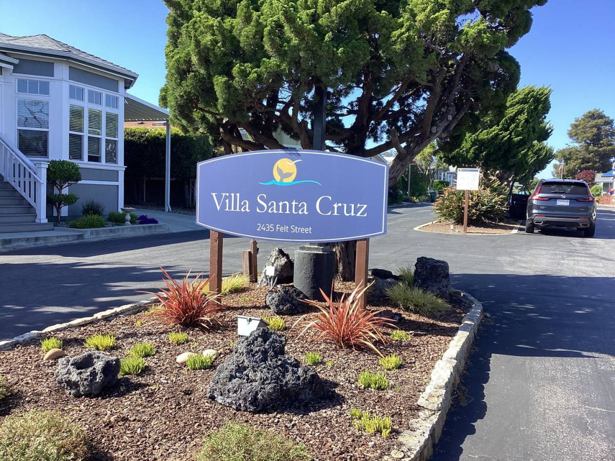House for rent at 2435 Felt St, Santa Cruz, CA 95062