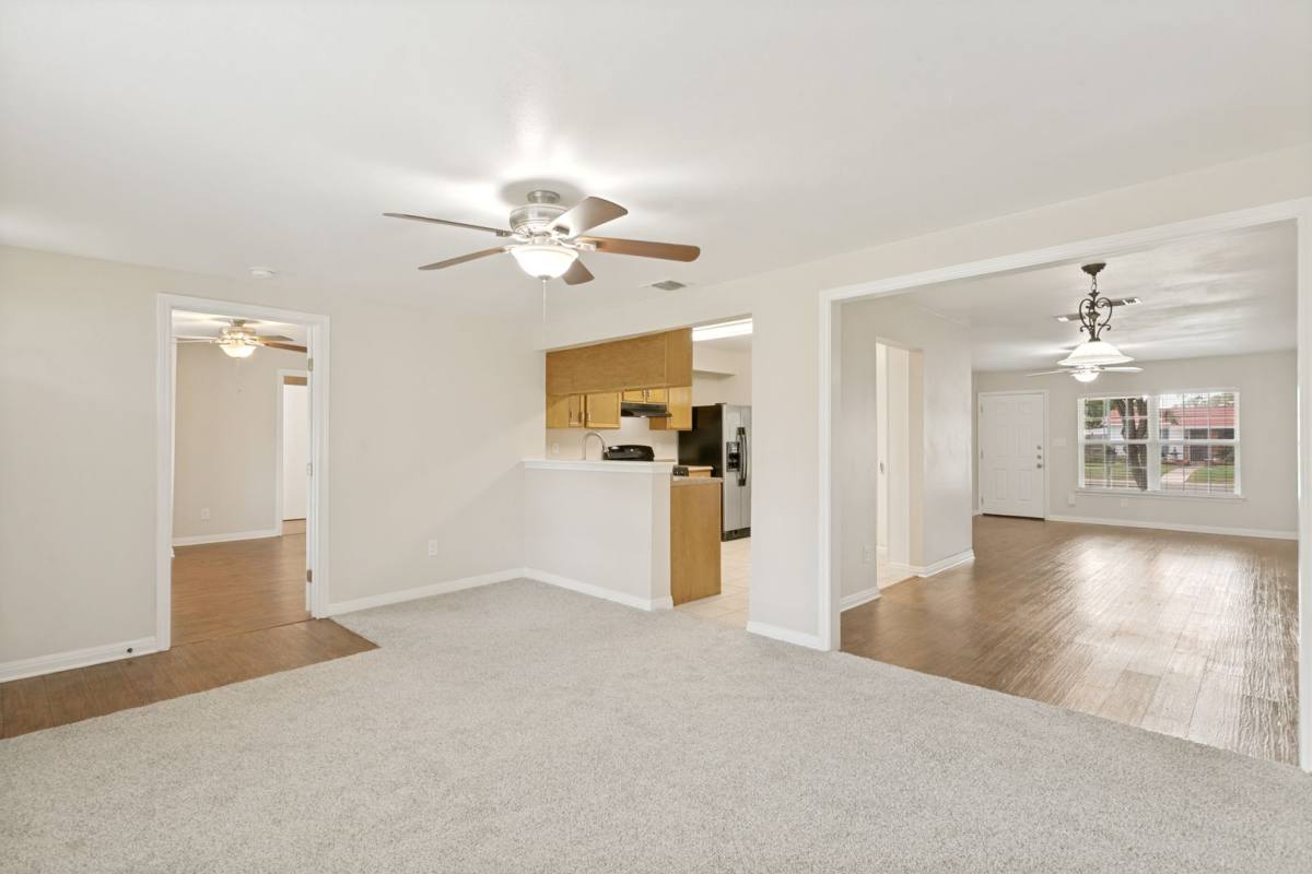 House for rent at 163 Antrim Dr, San Antonio, TX 78218