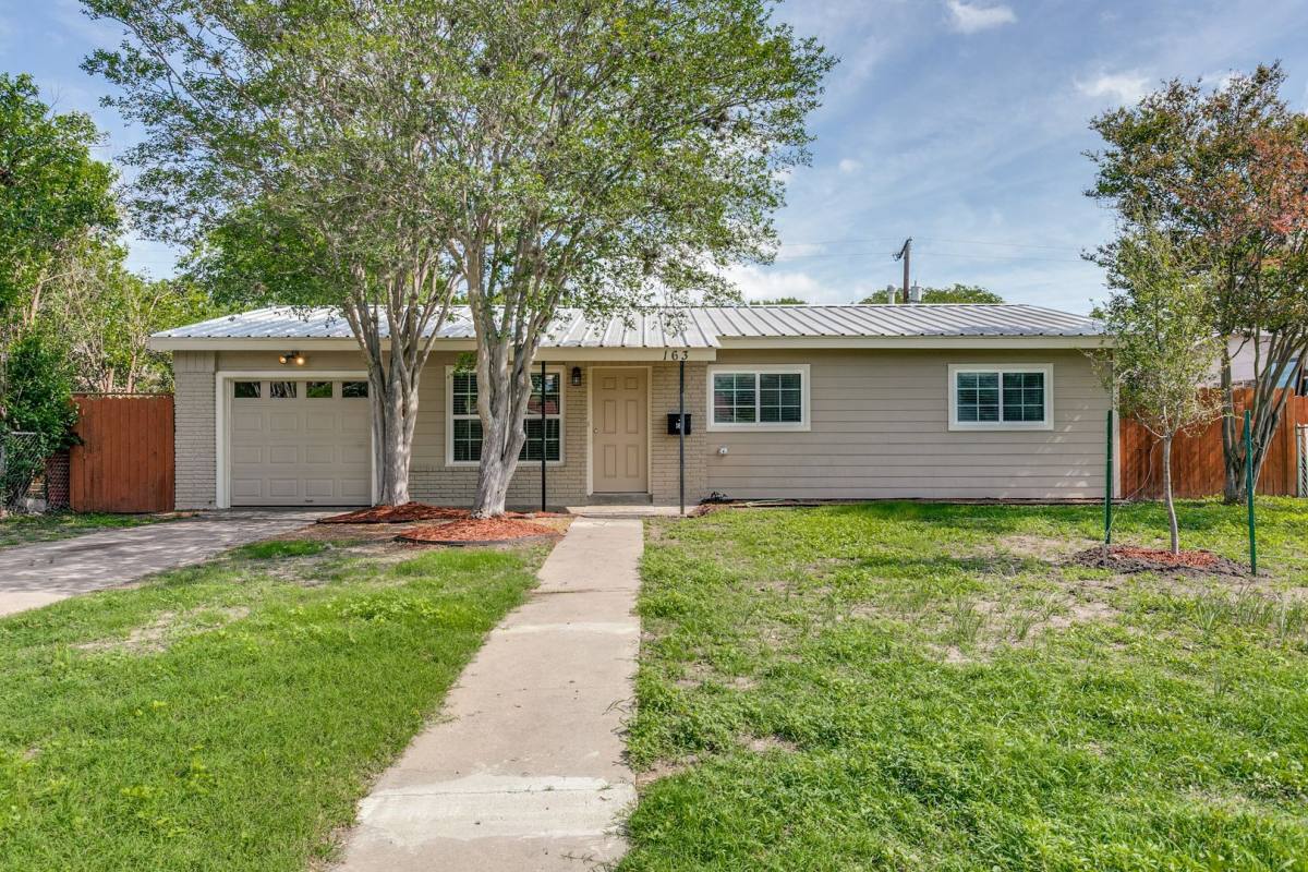 House for rent at 163 Antrim Dr, San Antonio, TX 78218