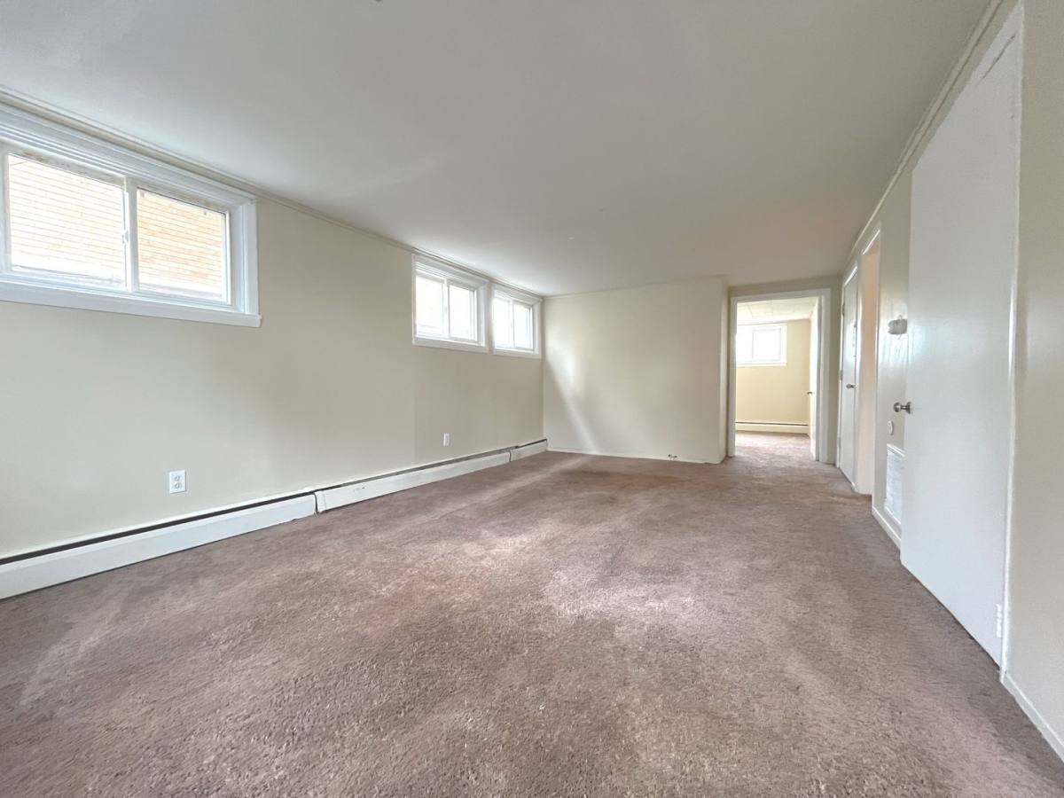Apartment for rent at 2670 Sheridan Dr, Tonawanda, NY 14150