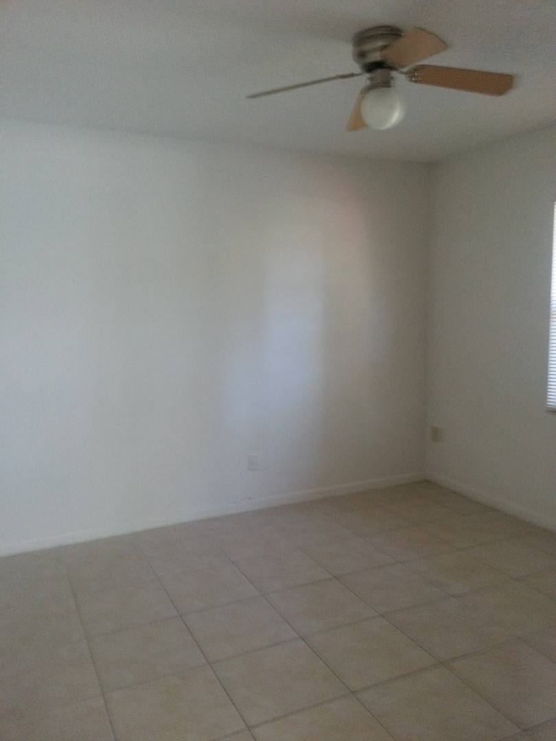 Townhouse for rent at 2452 Illiana St, Orlando, FL 32806