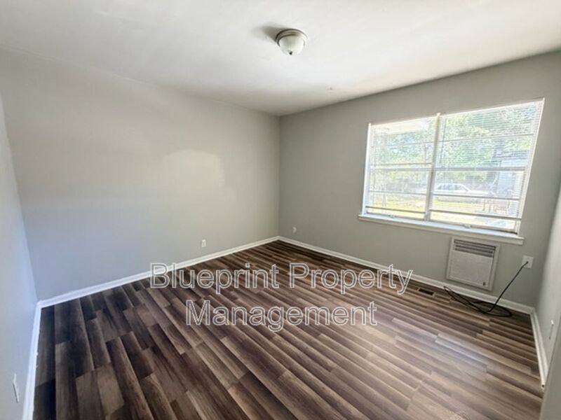 Apartment for rent at 737 47th St N #B, Birmingham, AL 35212
